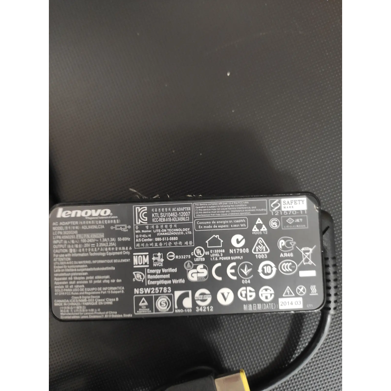 LenovoADLX45NLC3A
